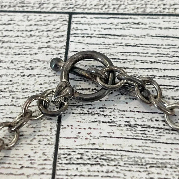 Silver tone and copper Circle Disk toggle bracelet 7 inch - Picture 5 of 6